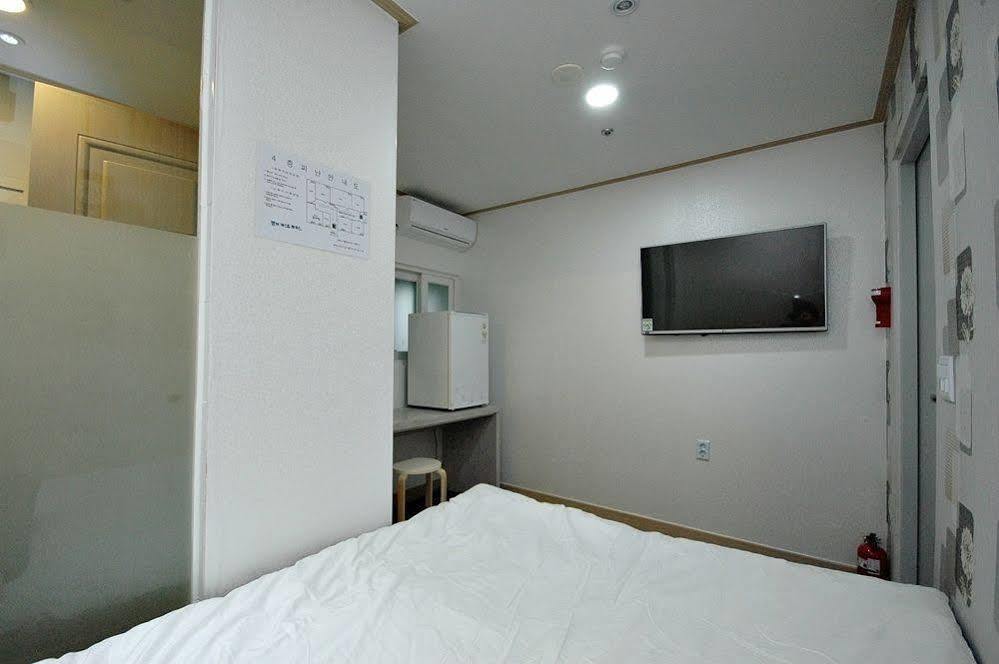 Eel Guesthouse Seoul Exteriör bild