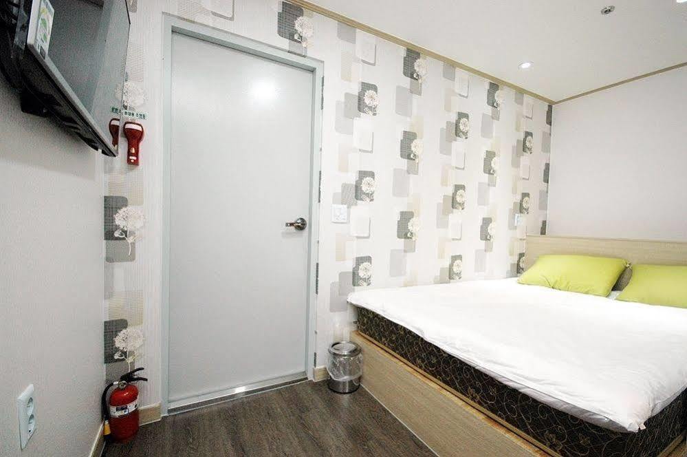 Eel Guesthouse Seoul Exteriör bild